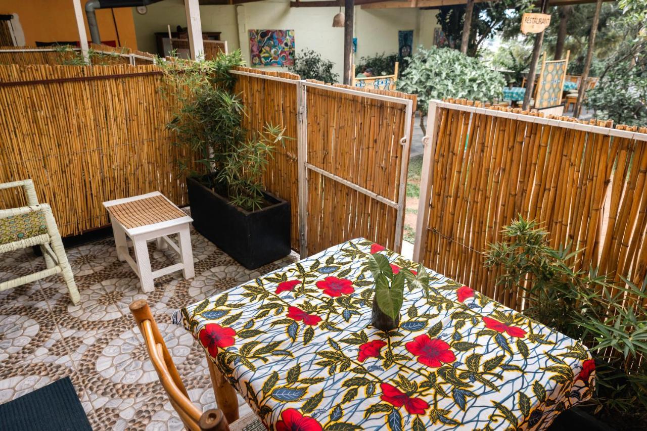 Tea House Bnb คิกาลี ภายนอก รูปภาพ
